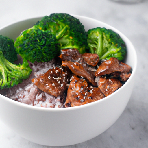 Tazón de pollo y brócoli al vapor